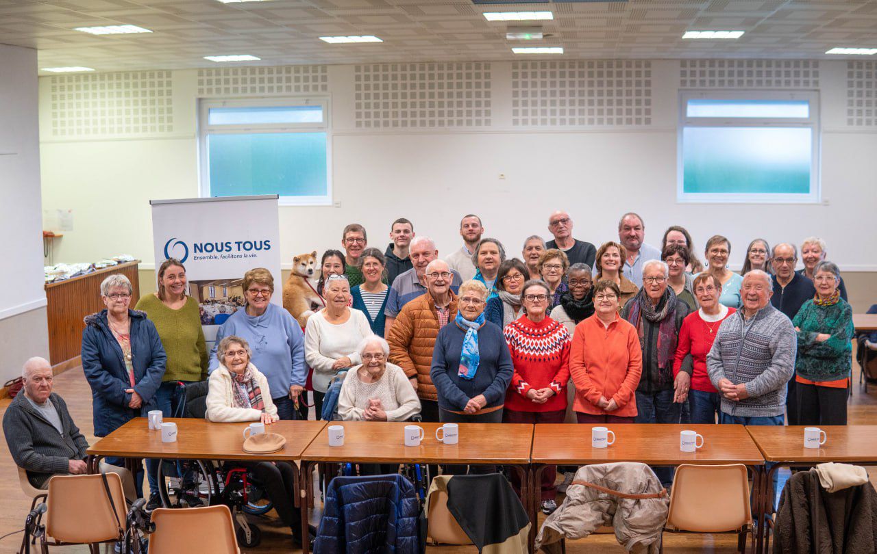 Photo de groupe officielle de l'association Nous Tous en Normandie